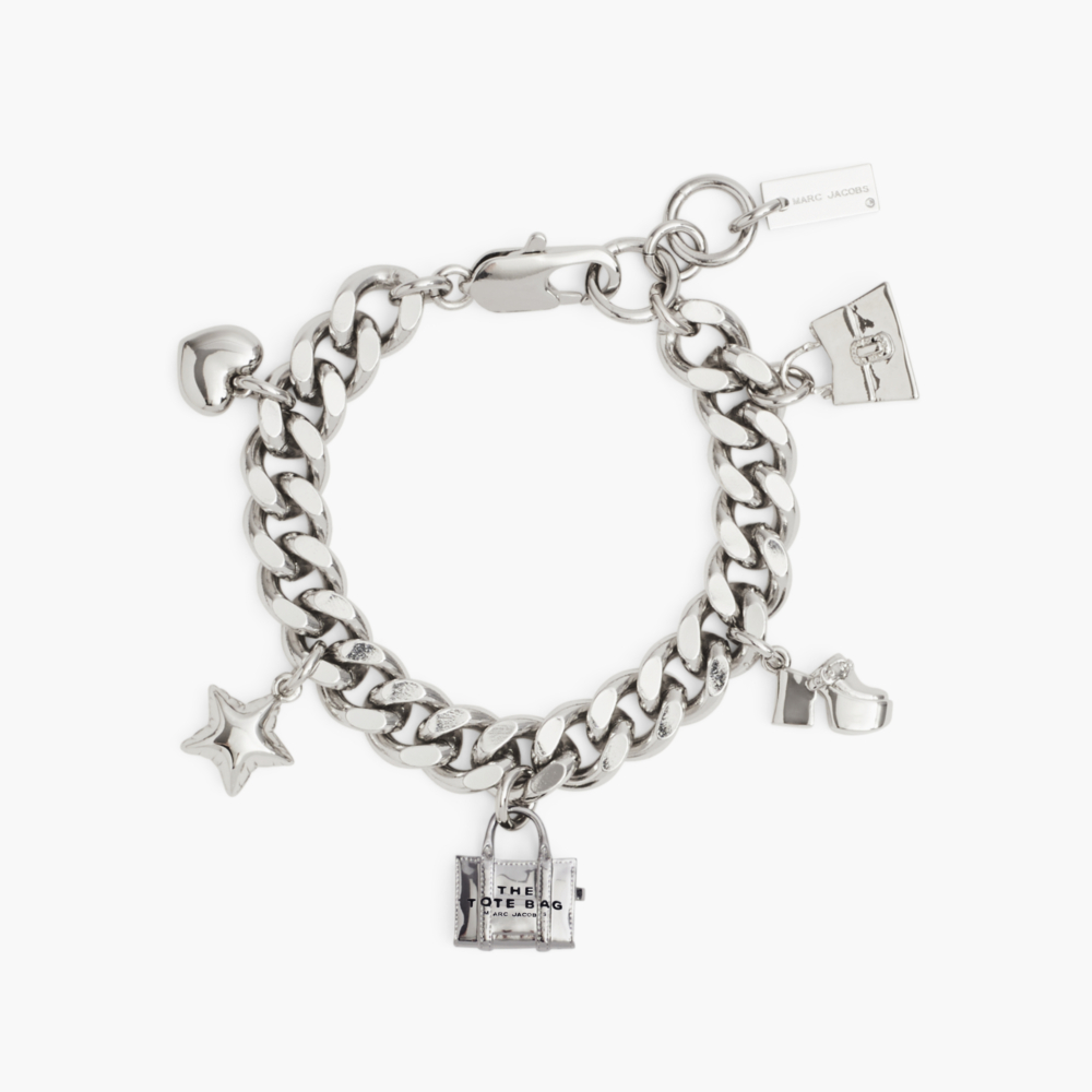 Marc Jacobs 銀色包包和鞋子形狀吊飾手鍊。