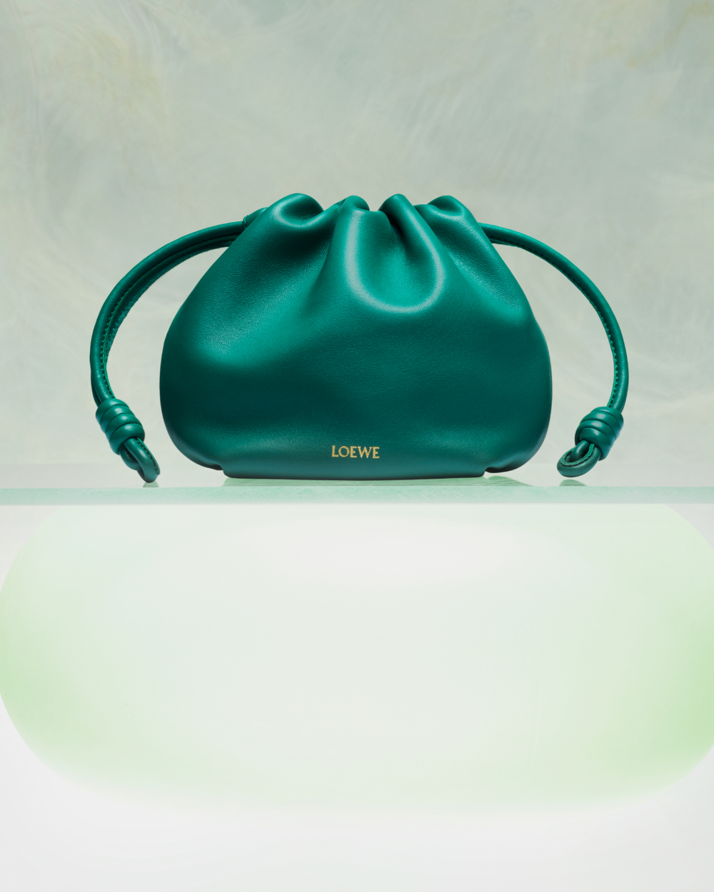 LOEWE全新 Flamenco Purse翡翠綠