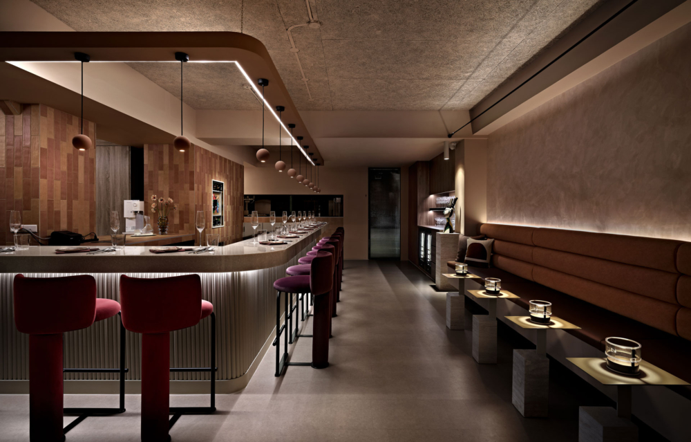 Aleisha有著時髦的用餐空間。