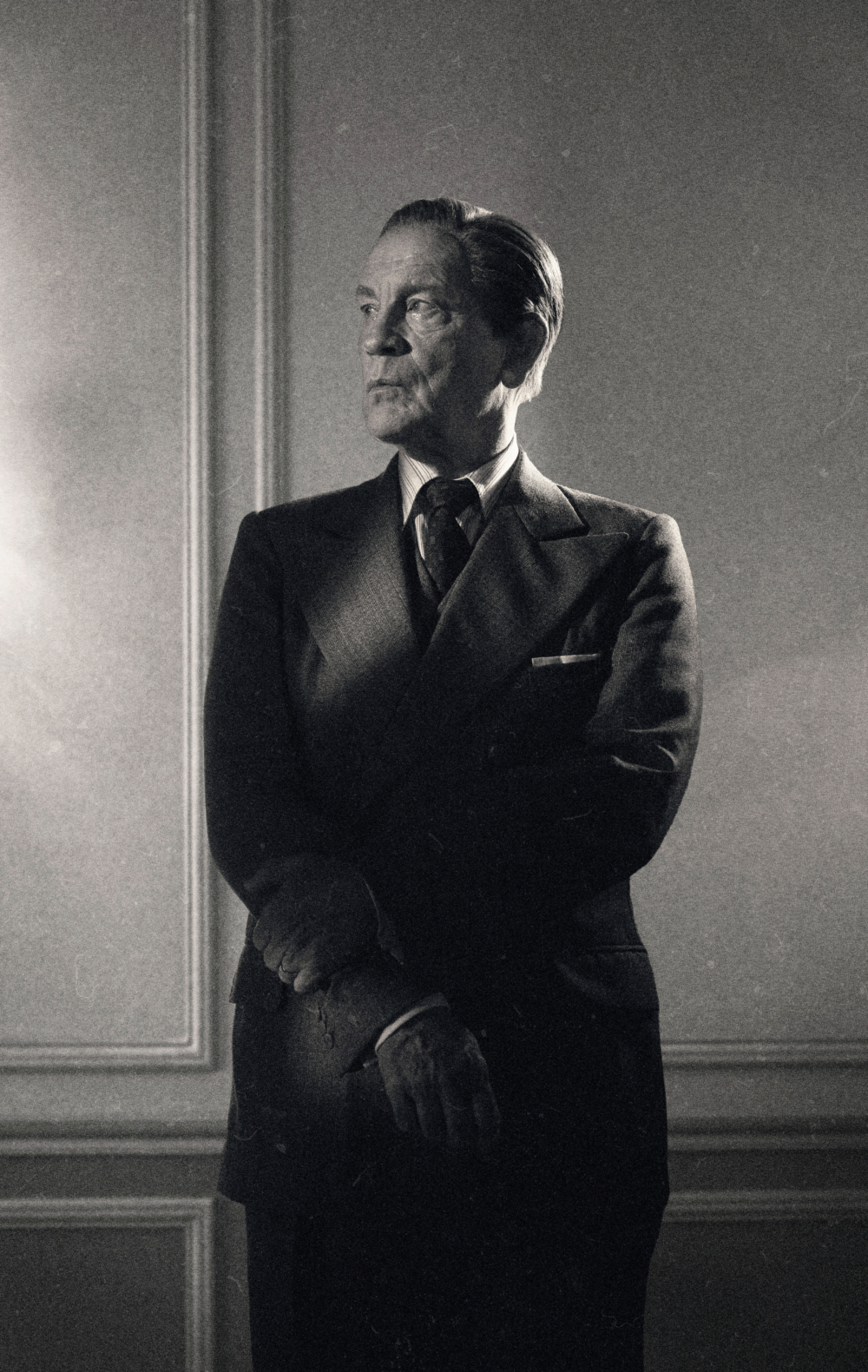 John Malkovich飾演Lucien Lelong。