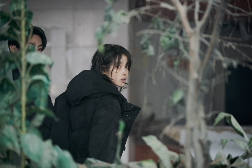 IU新歌〈Love Wins All〉幕後花絮