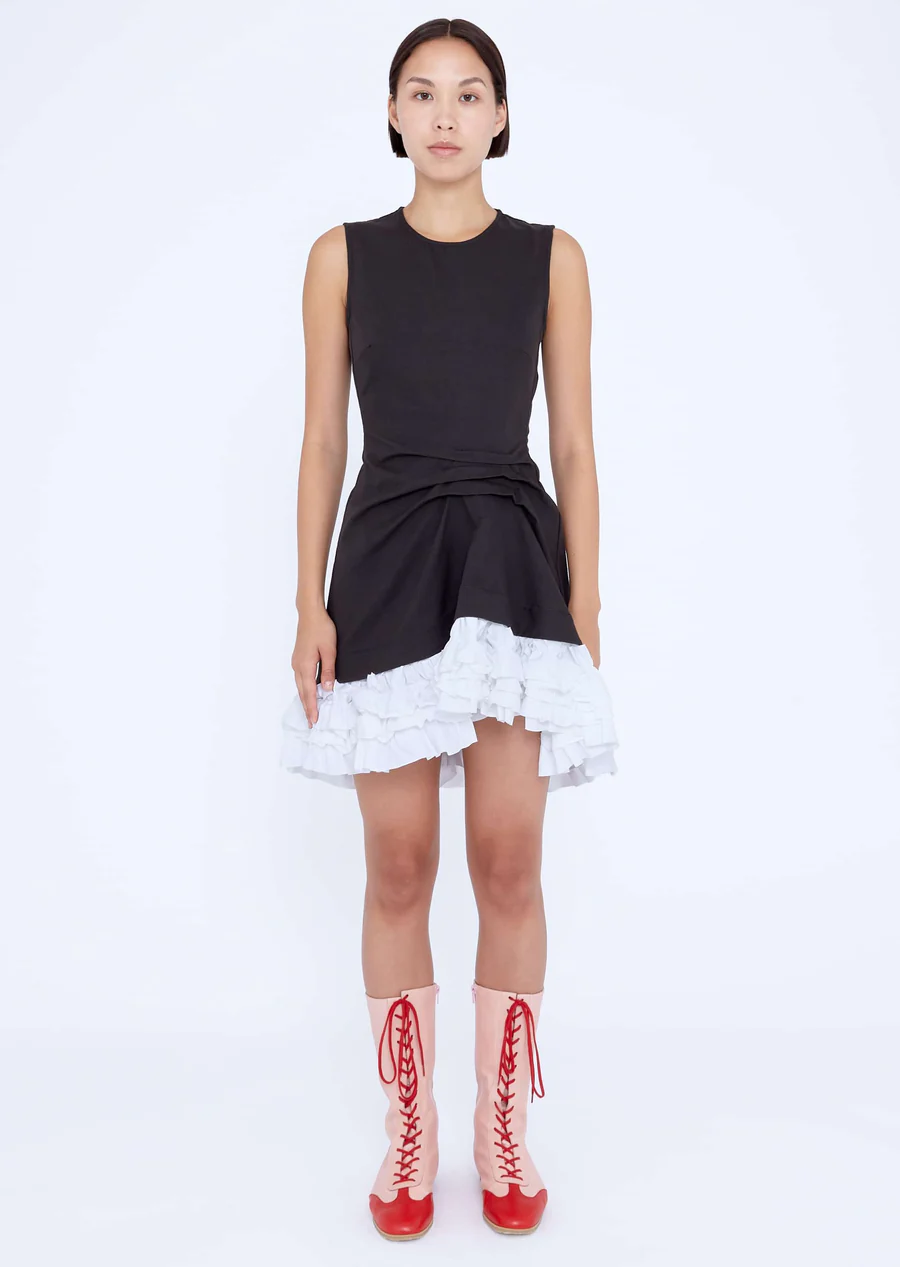 Alma Dress Black。