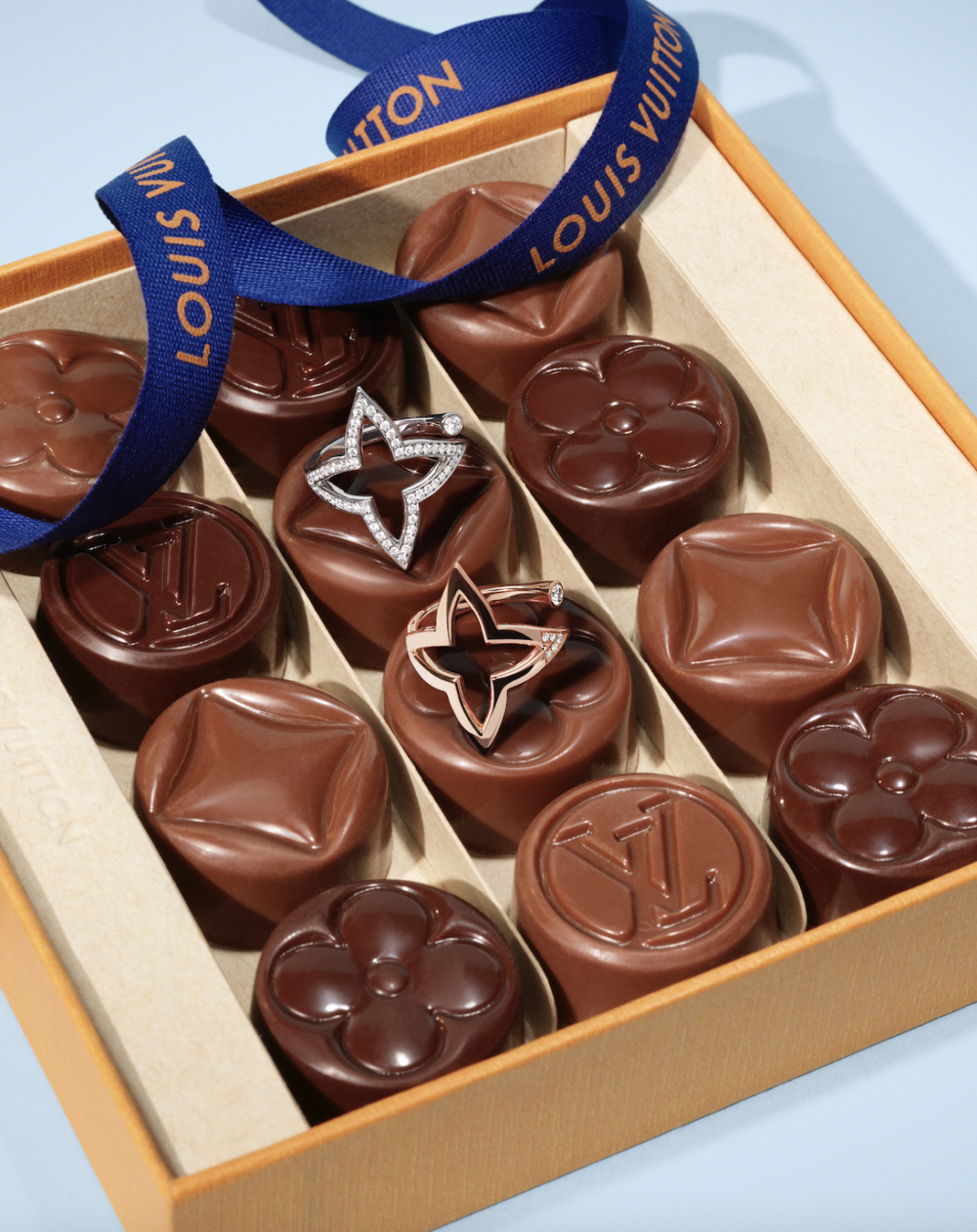 Louis Vuitton情人節形象大片。