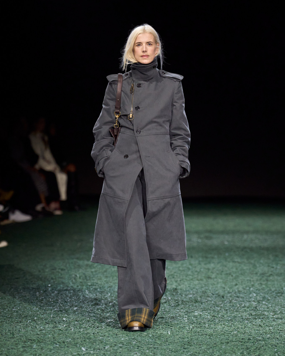Burberry 2024冬季系列時裝秀
