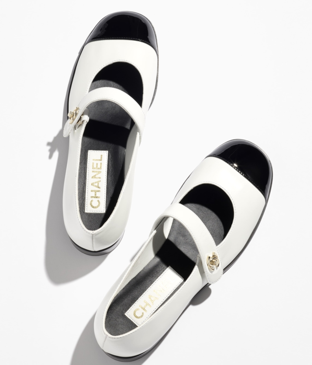 CHANEL皮革Mary Janes