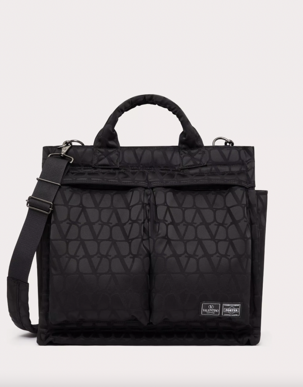 Valentino Garavani and PORTER 2WAY Vertical Tote Bag。