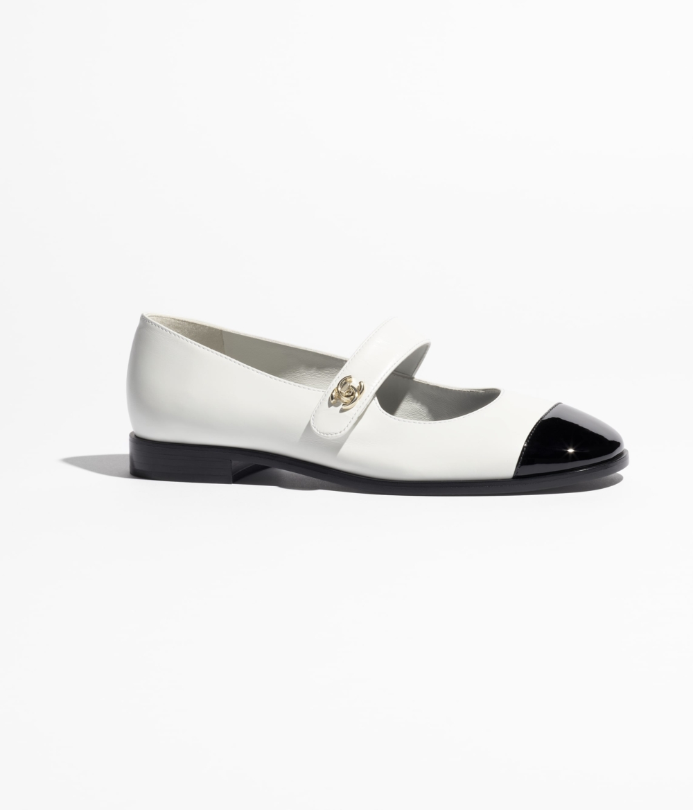 CHANEL皮革Mary Janes
