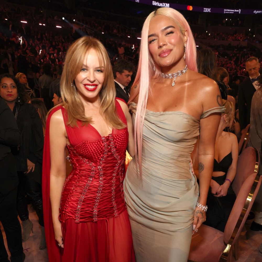 舞曲女神Kylie Minogue一身Dolce&Gabbana紅色禮服亮相