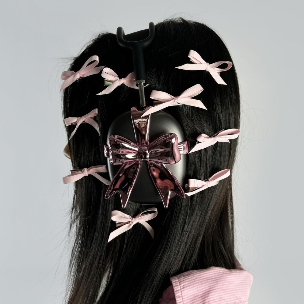 XTENDED iDENTiTY推出多款蝴蝶結配件。