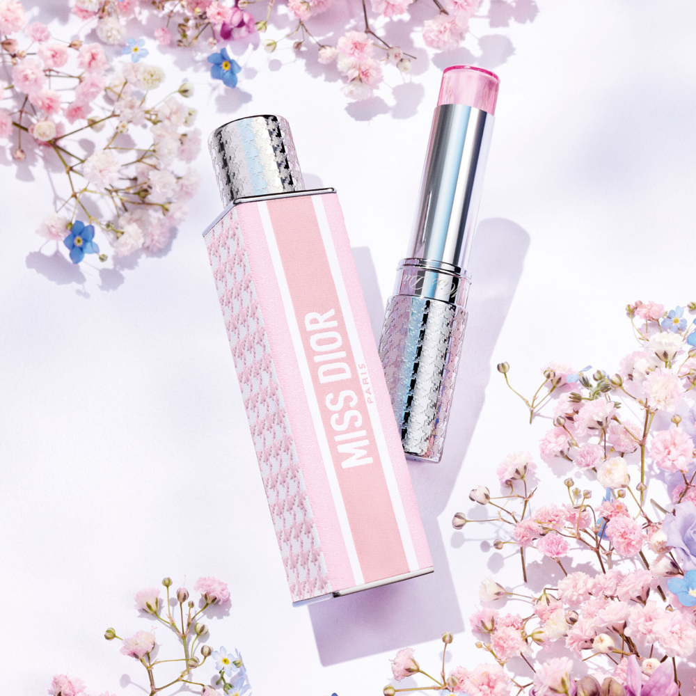 粉色千鳥格圖騰的「Miss Dior花漾迪奧淡香水」
