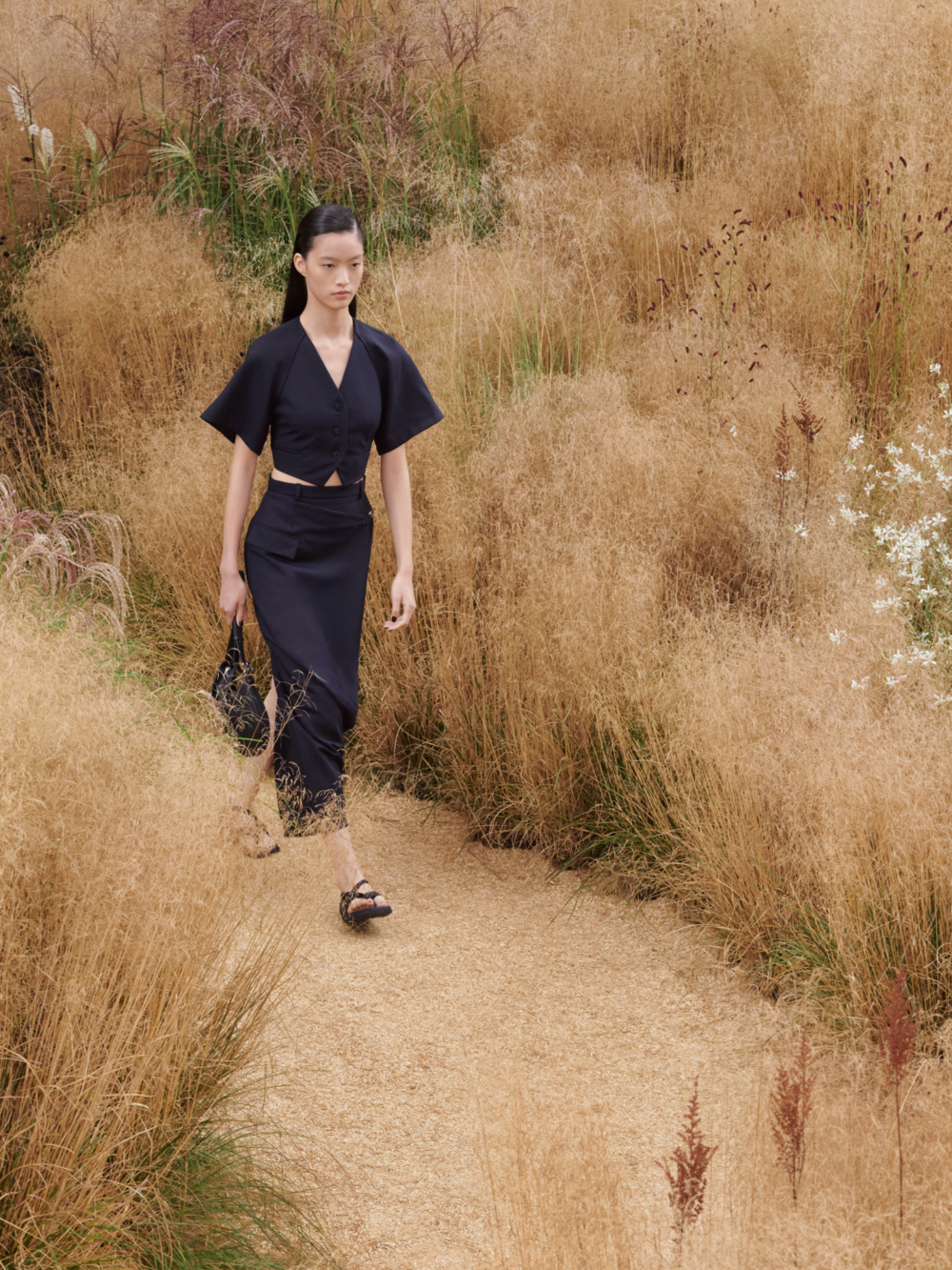 品牌在不同地區的成長。