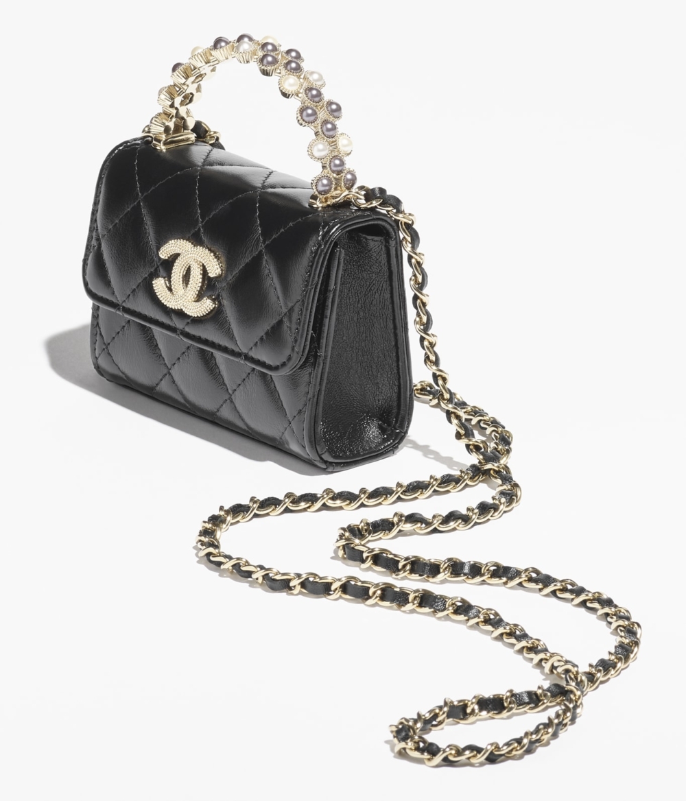CHANEL SMALL CLUTCH WITH CHAIN