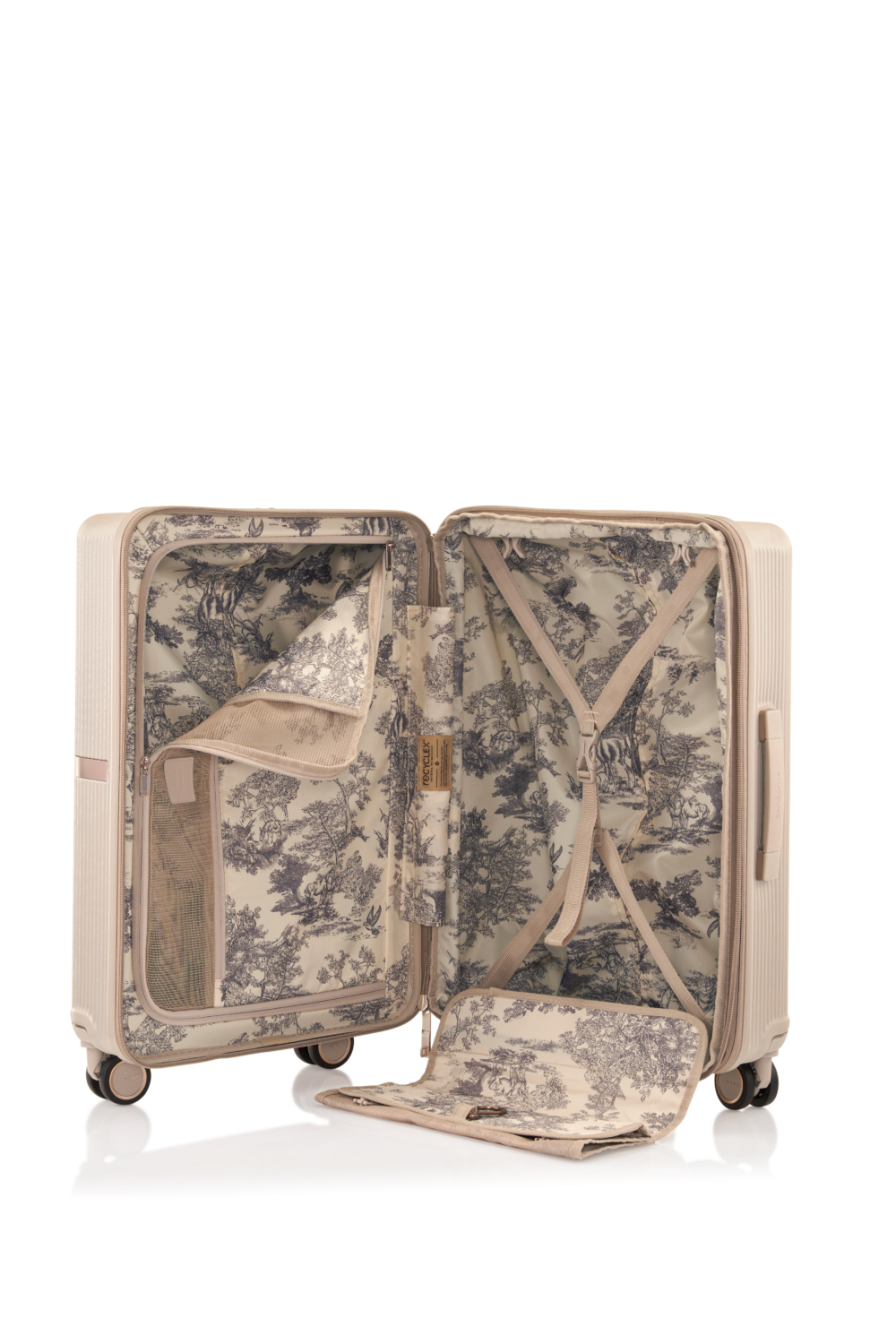 行李箱內襯的優雅設計。