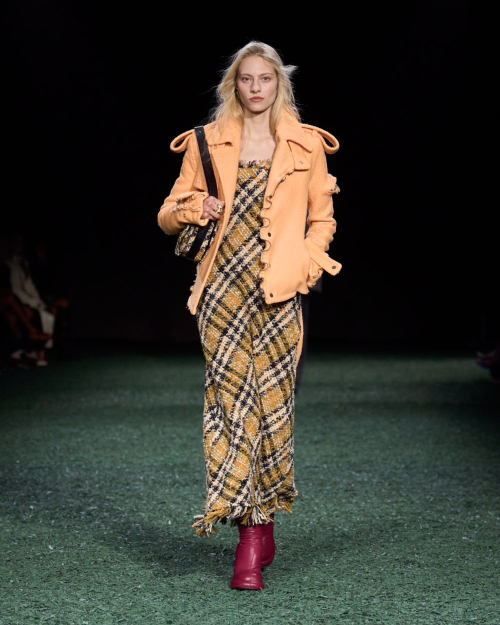 Burberry 2024冬季系列時裝秀