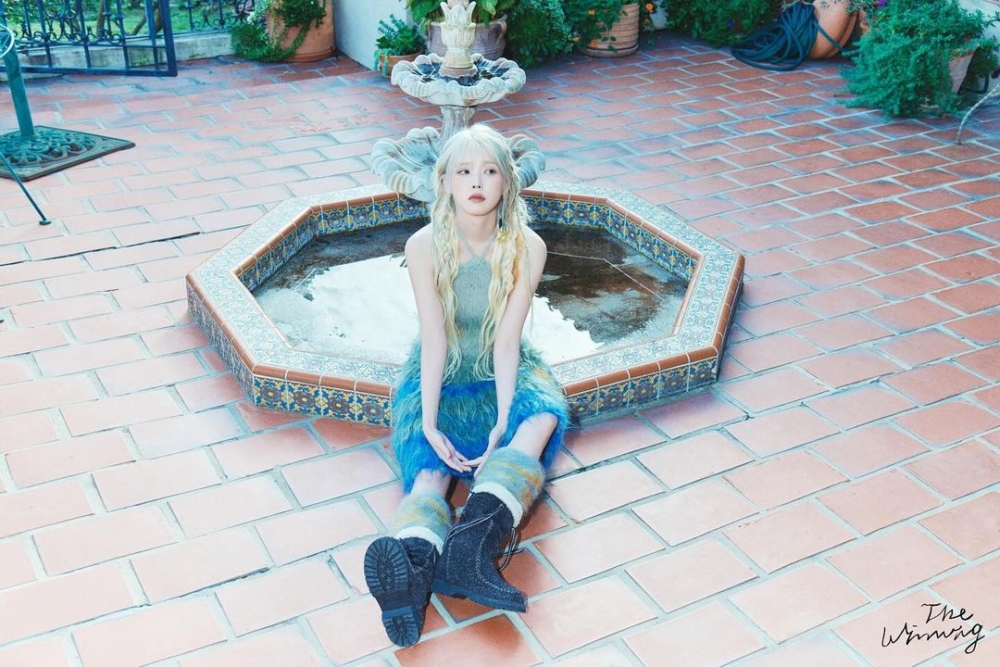 這套則是帶有著民族風的設計。