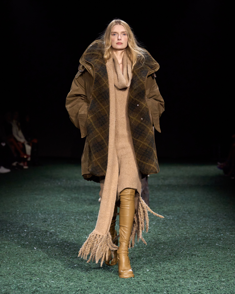 Burberry 2024冬季系列時裝秀