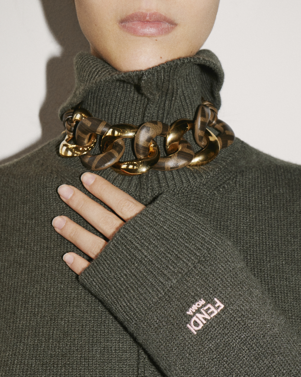 FENDI 2024秋冬女裝系列配件