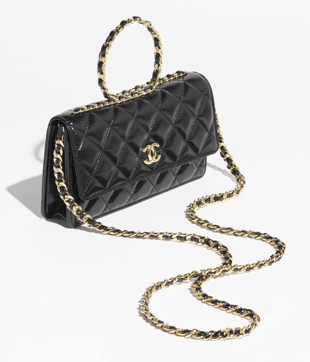 CHANEL CLUTCH WITH CHAIN