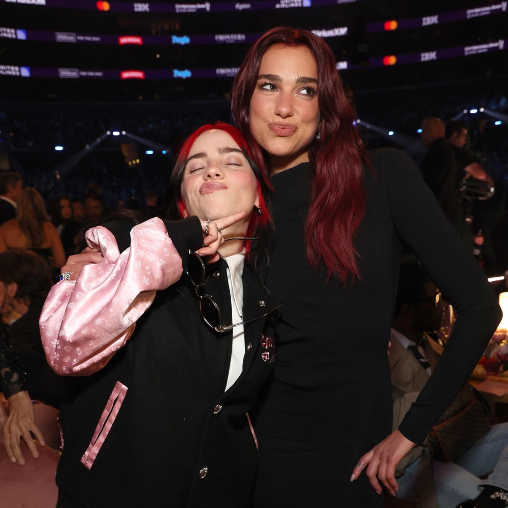 Billie Eilish更盡情與多位明星好友一同合影