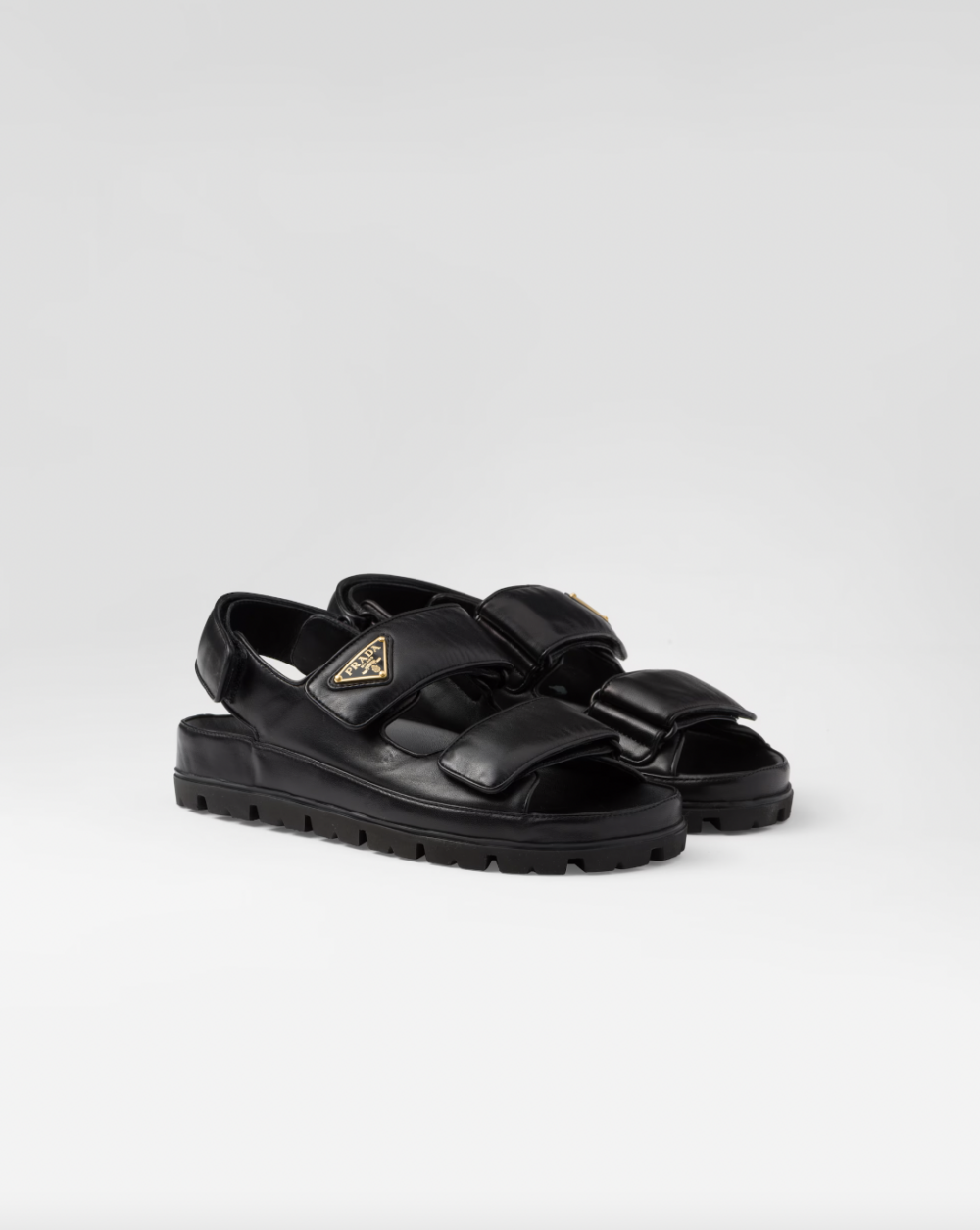 Flat Nappa Leather Sandals。