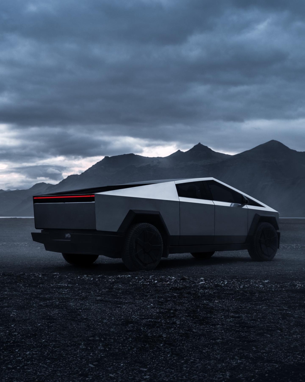 Tesla首款Cybertruck車體外型