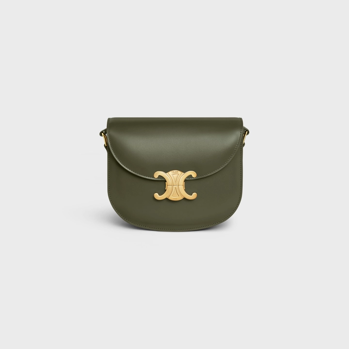  Besace Clea in Shiny Calfskin。