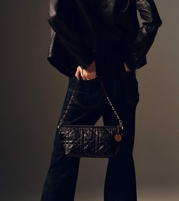 Dior 2024新包推薦3:Diorstar Hobo鏈條手袋