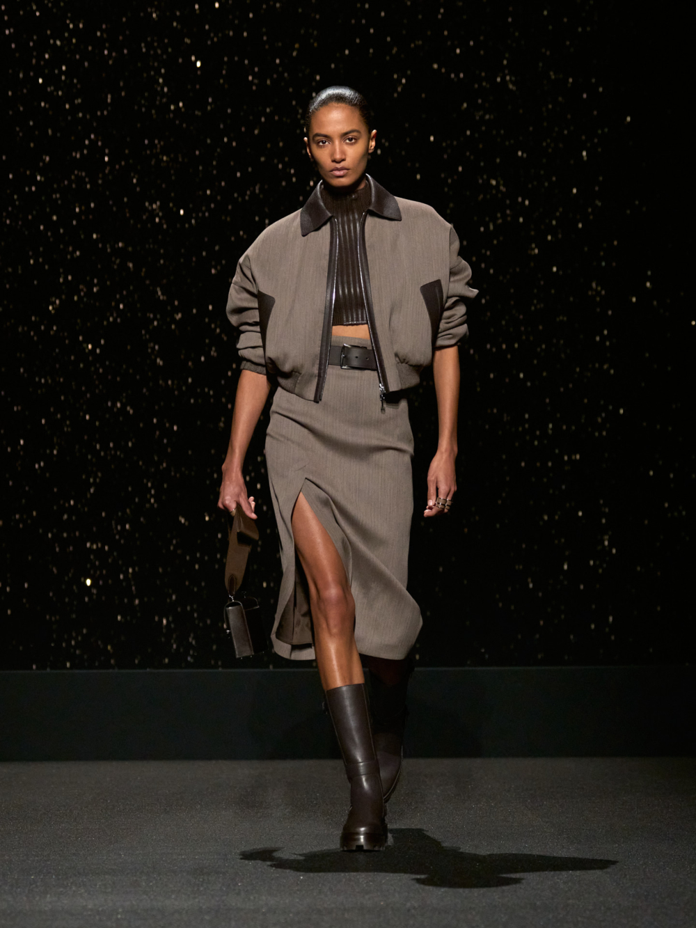 Look 28。