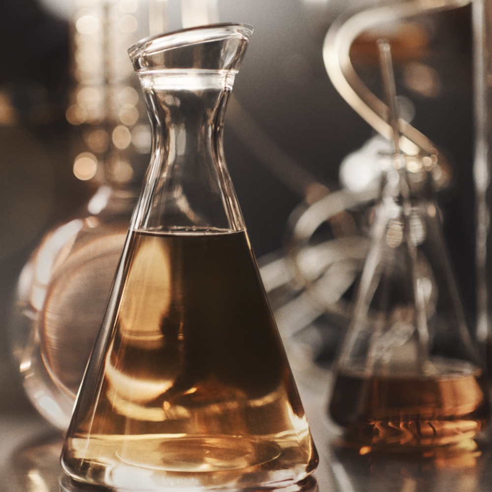 每一抹 La Mer 面霜皆蘊含豐沛的 Miracle Broth™活膚精華 賦活抗老