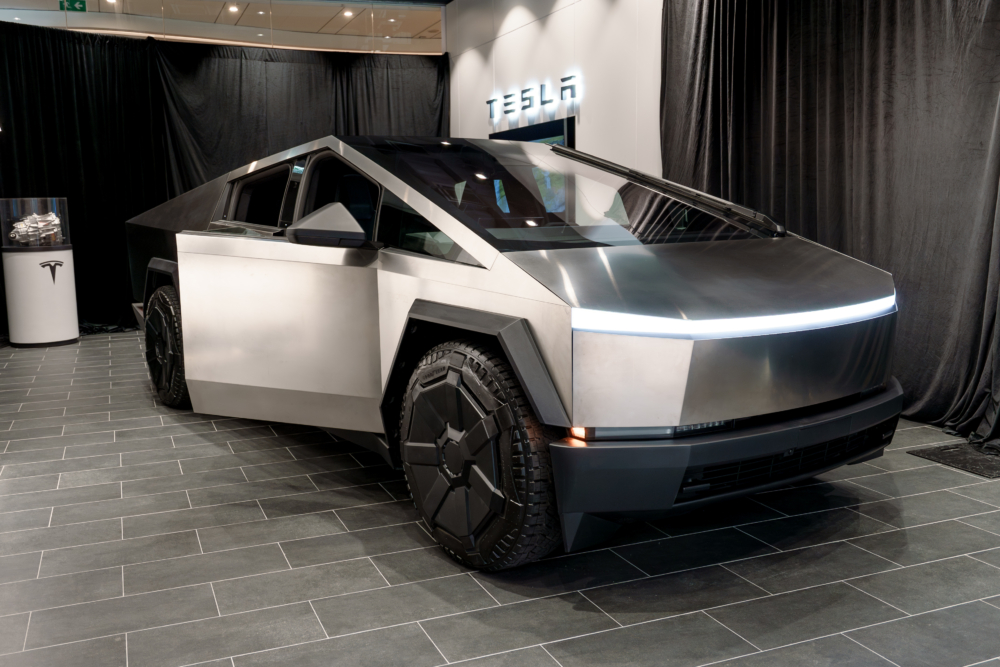 Tesla自發表首款Cybertruck引起廣大的討論