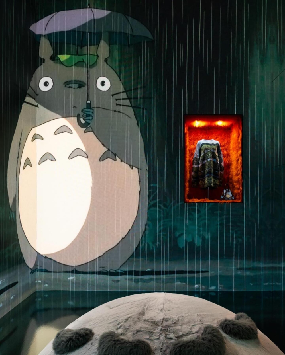 大家最期待的《哈爾移動城堡》、《千與千尋》、《龍貓》三次合作的設計和影像也能見到