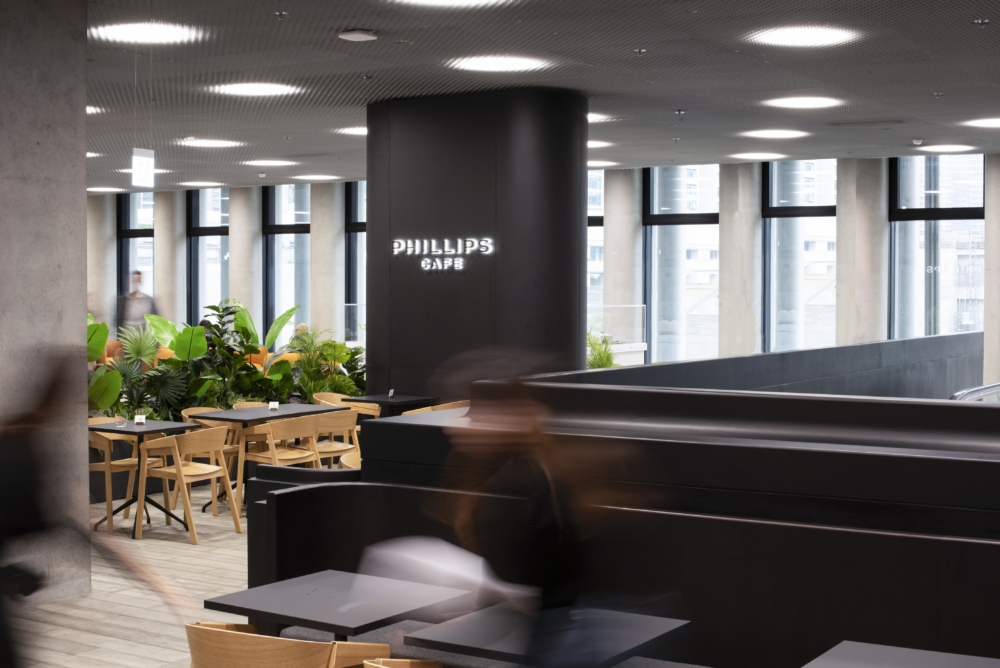 Phillips Café的空間照。