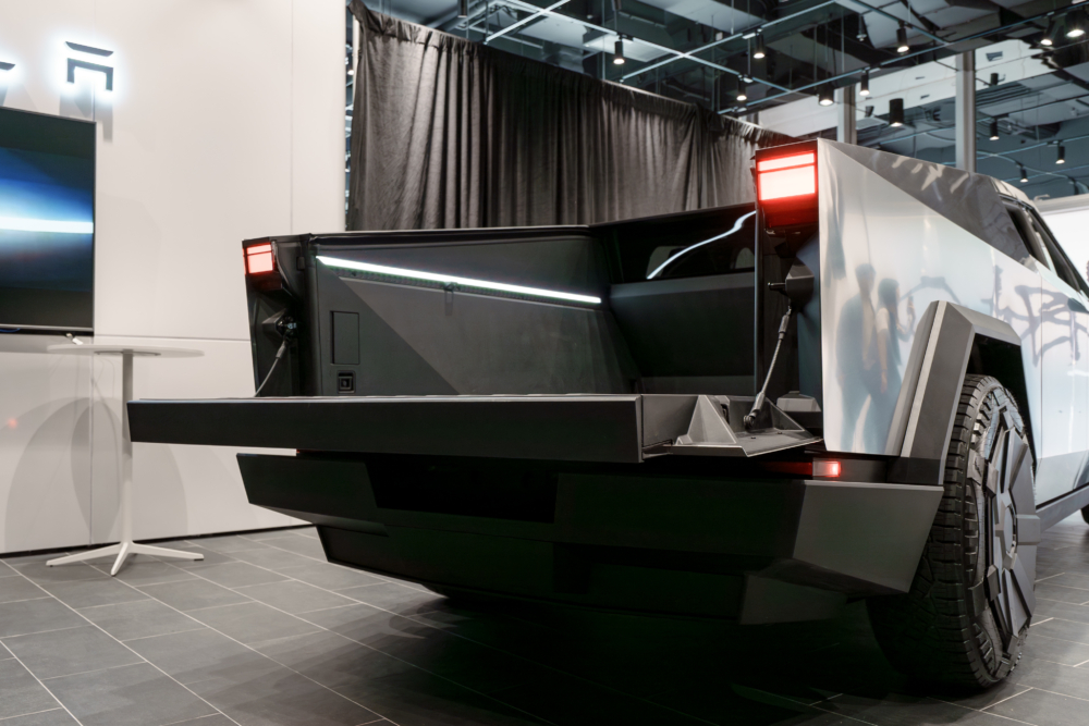 專屬升降套件，離地高度最高提升至19.5英吋