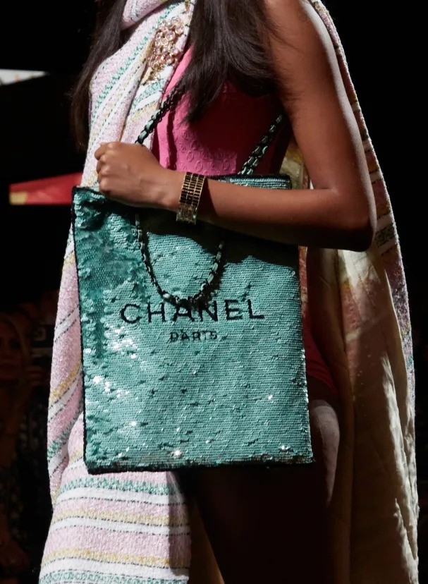 打造出獨特的個人風格。