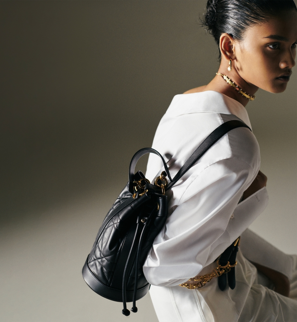 Dior 2024新包推薦1:小號Dior雙肩背包