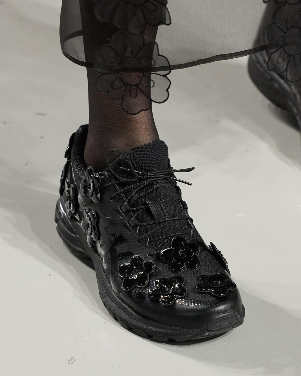 Cecilie Bahnsen × ASICS聯名鞋