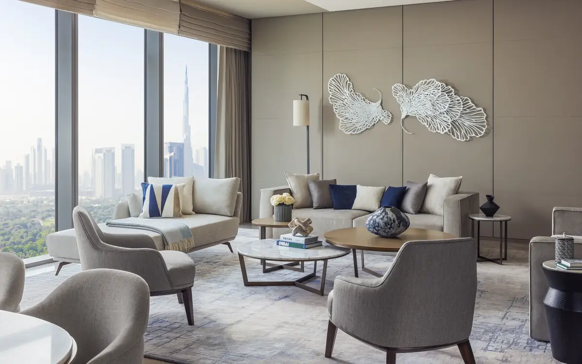 Skyline Suite。