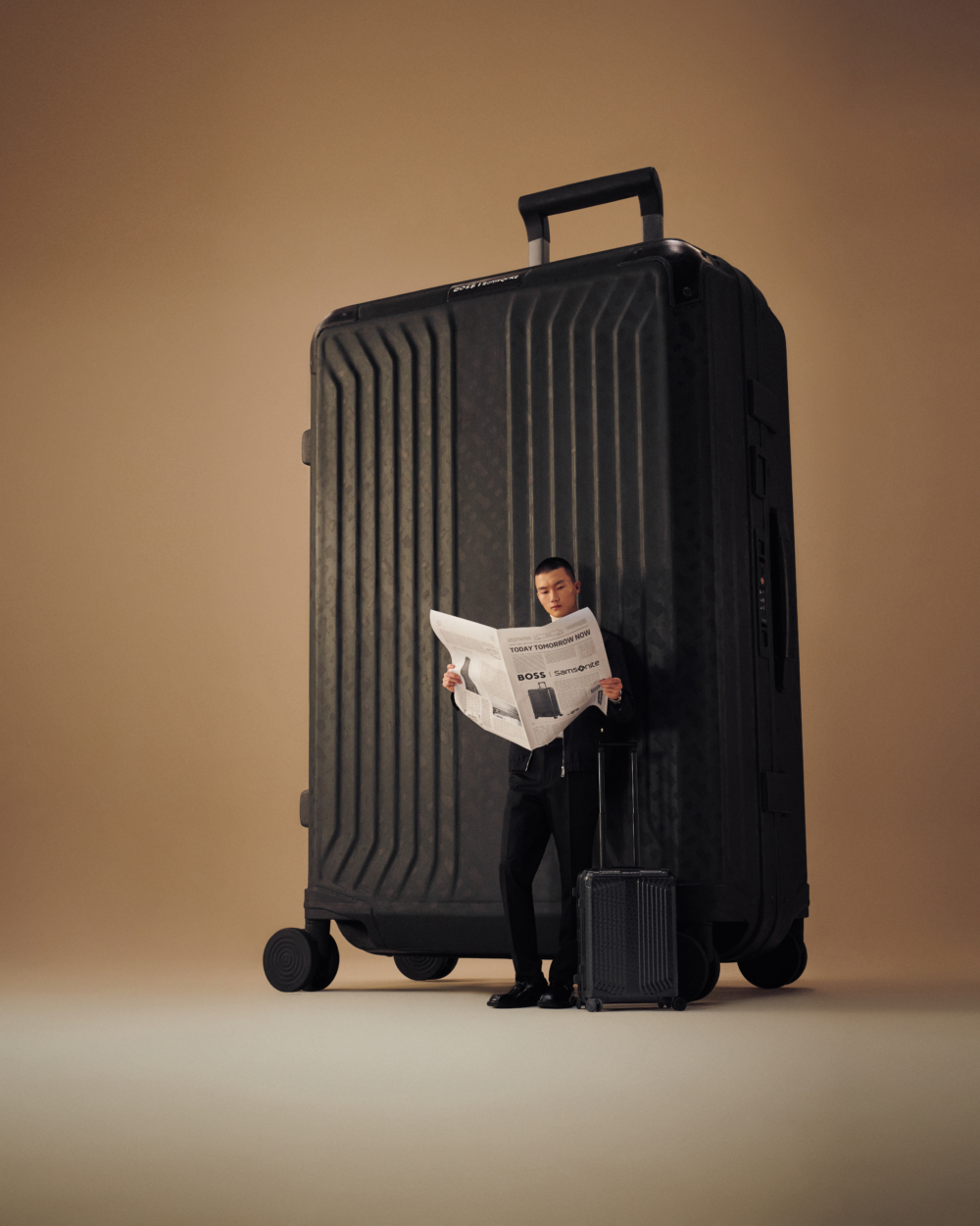 Samsonite與BOSS合作推出全新旅行箱系列
