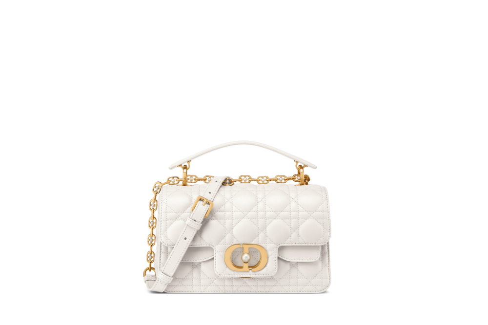 Dior Jolie Top Handle Bag小號版本的白色。