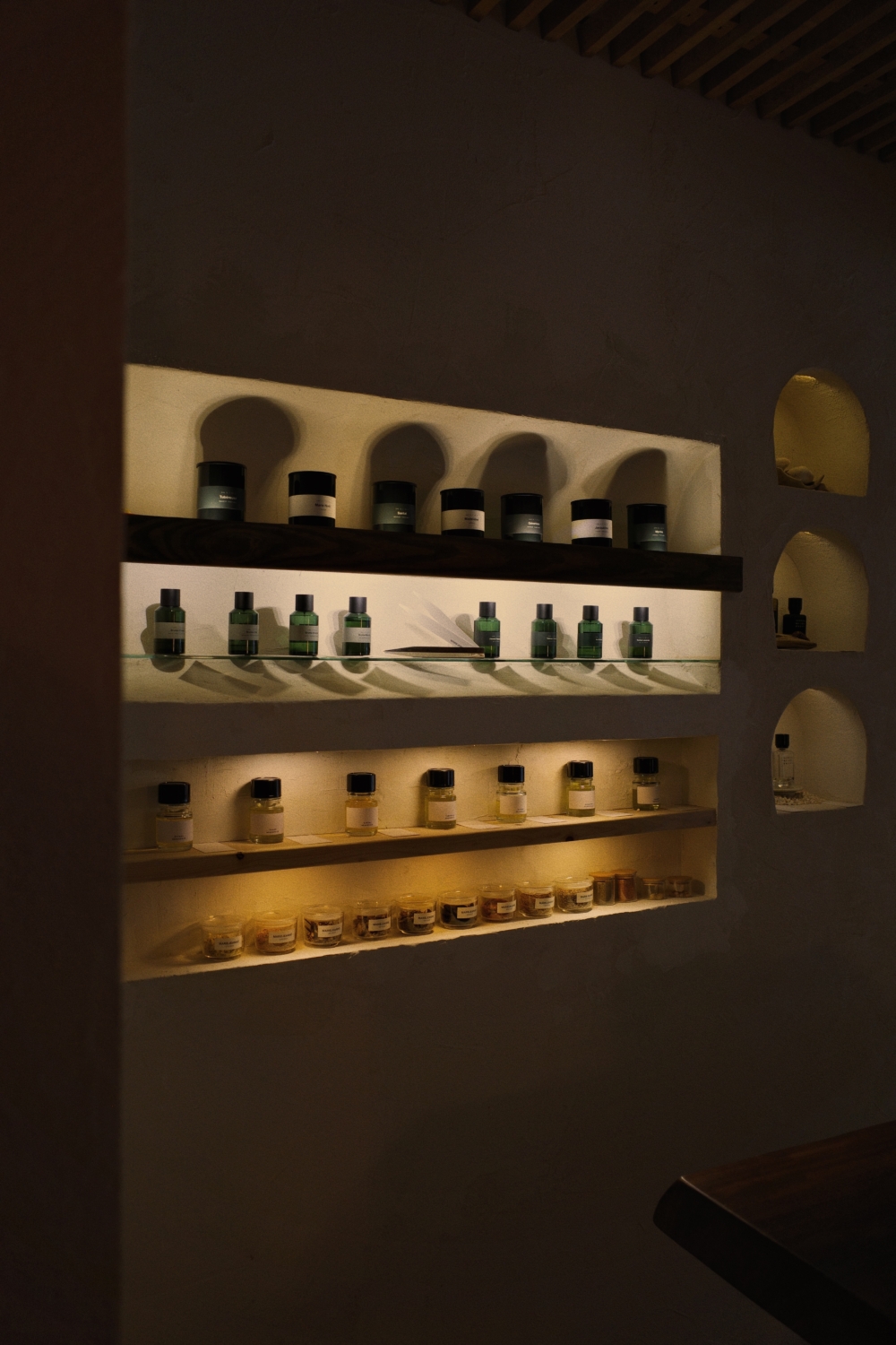 台灣香氛選物店「若水 La brume」。