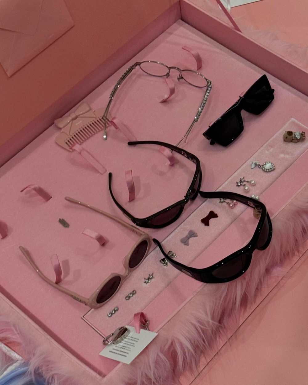 Jennie × Gentle Monster聯名新系列「Jentle Salon」登場