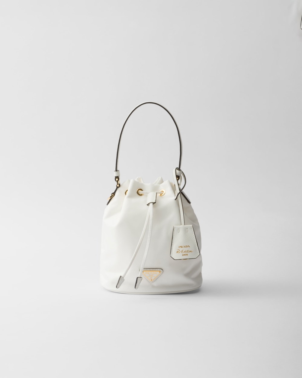 Prada Re-Edition 1978 Re-Nylon mini-bag白色。