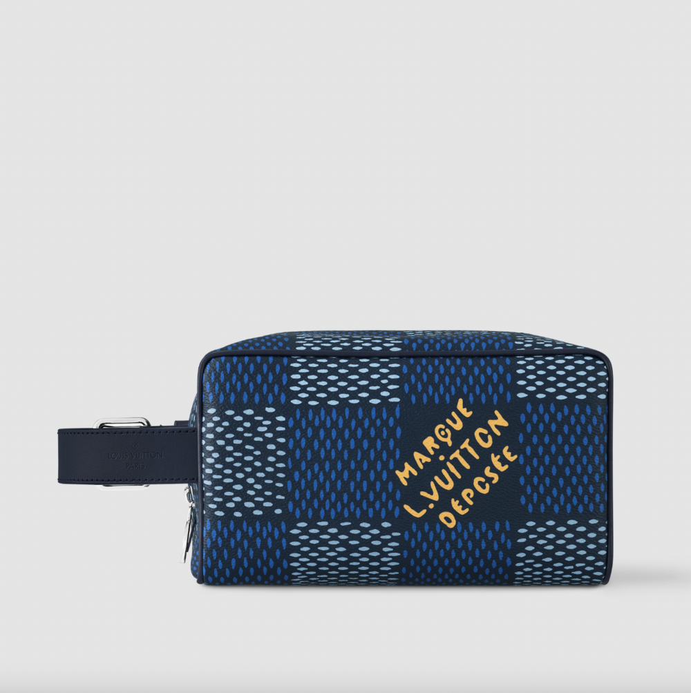 Locker Dopp Kit。