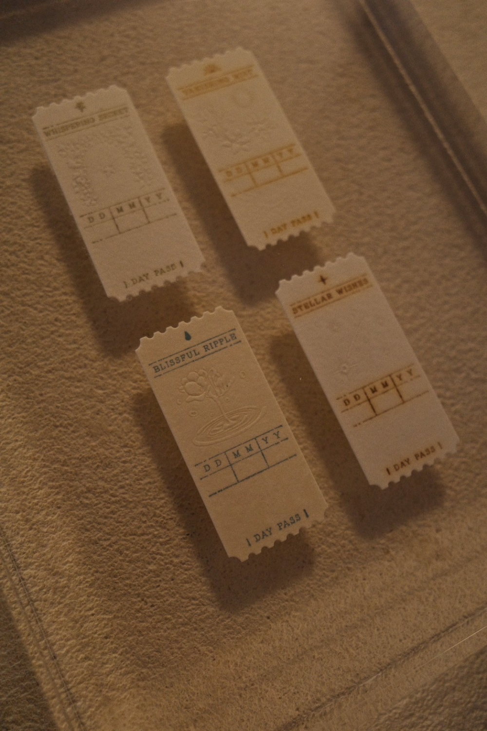 浮世誌日票紙香。