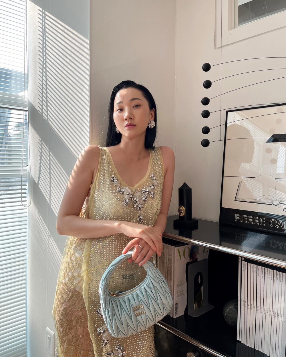 是南韓時尚圈的指標性名模之一