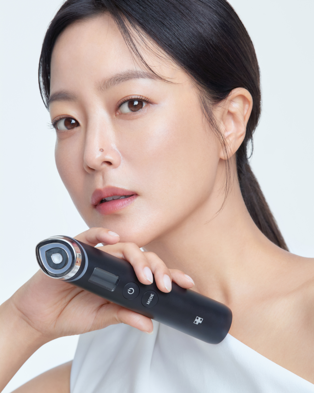 全新Age-R Booster Pro: 一部機可以解決皮膚所有問題的6合1智慧多功能美容儀