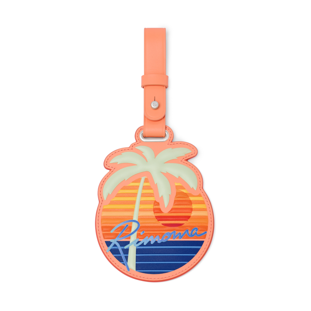 獨家行李掛飾。