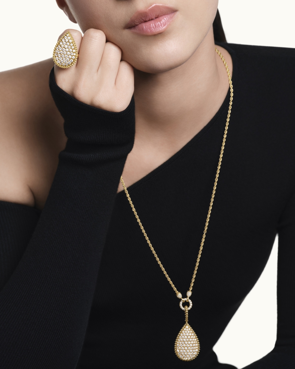 Boucheron Serpent Boheme系列戒指、項鍊