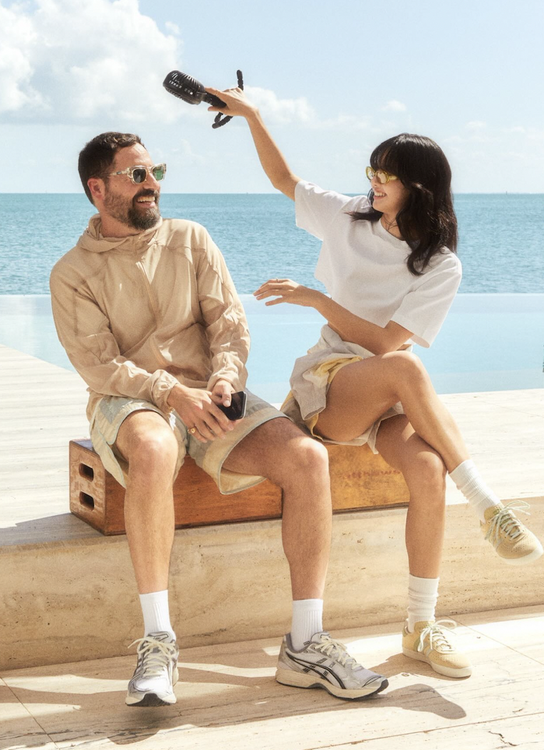 她與Ronnie Fieg的合照。