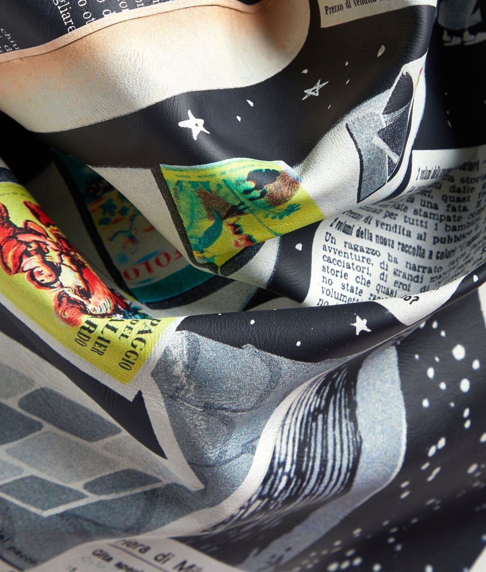 品牌推出以報紙印花的包款。